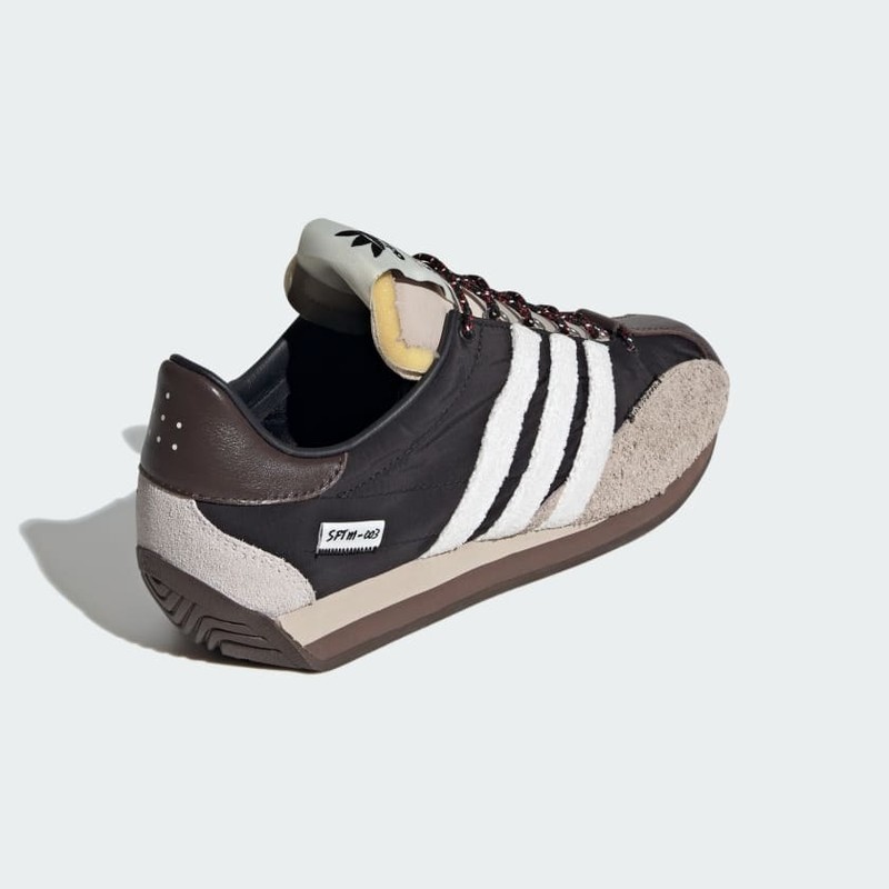 ★Adidas x Song for the Mute★COUNTRY OG LOW TRAINERS★ adidas Country OG x Song for The Mute in Black | SVD USA